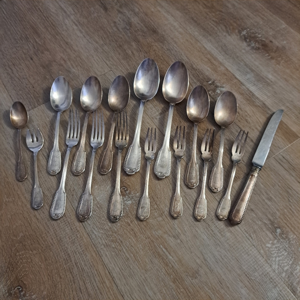Vintage Boulenger 1920 Silver-plated Flatware Assorted Serving Spoons & Forks